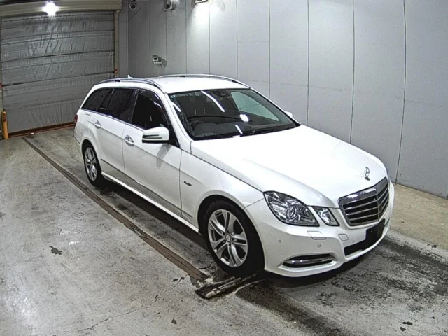 Mercedes-Benz E CLASS WAGON