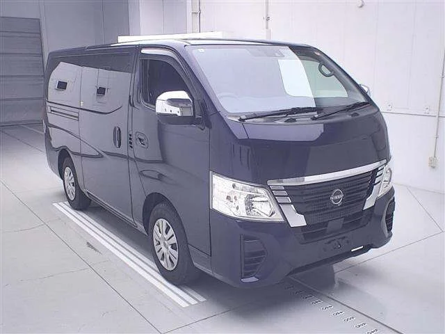 Nissan CARAVAN VAN — фото 1