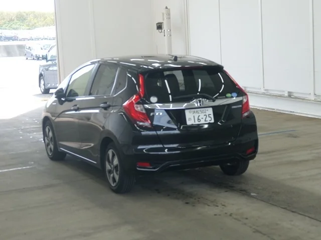 Honda FIT — фото 2