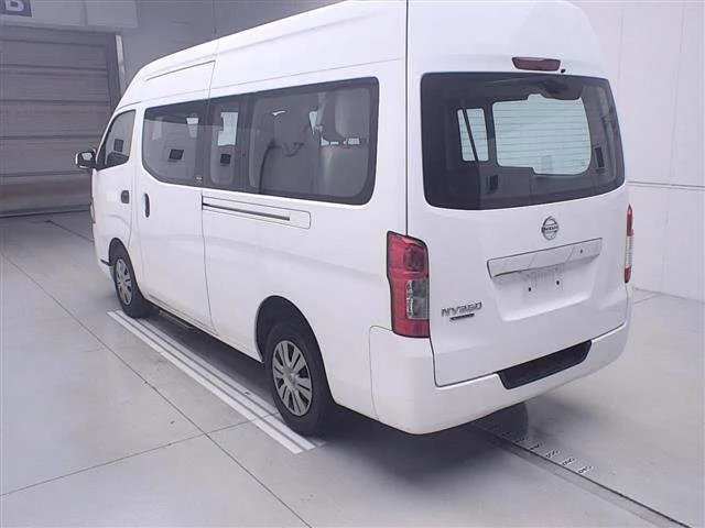 Nissan CARAVAN VAN — фото 2