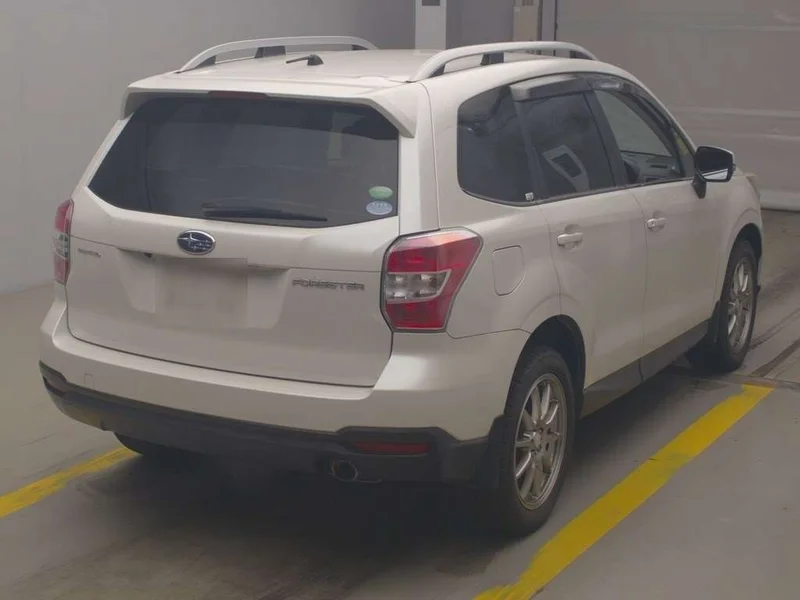 Subaru FORESTER — фото 2