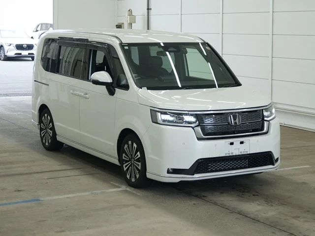 Honda STEP WAGON — фото 1