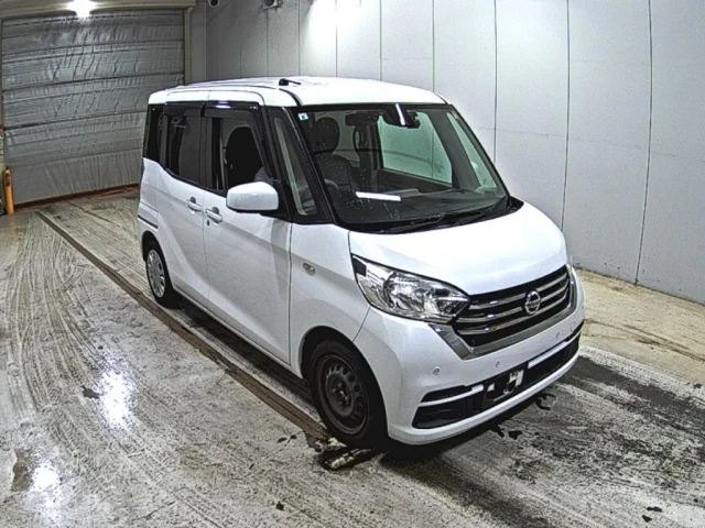 Nissan DAYZ ROOX