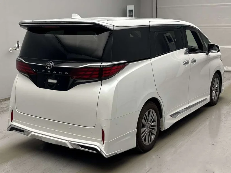 Toyota ALPHARD — фото 2