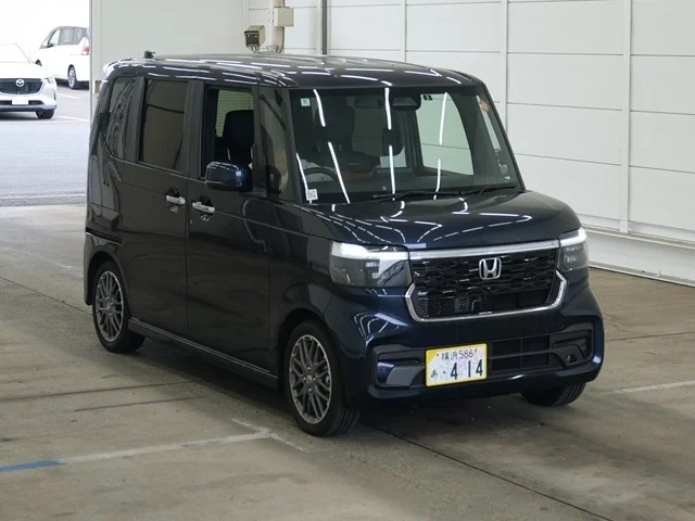 Honda N BOX — фото 1