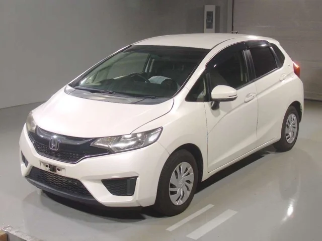 Honda FIT — фото 1