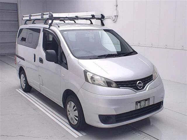 Nissan NV200 — фото 1