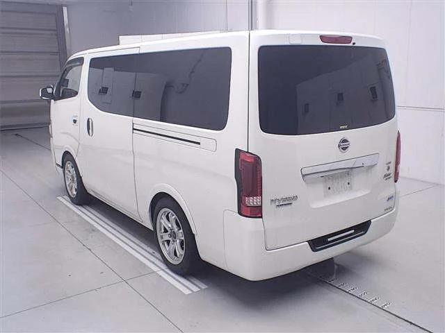 Nissan CARAVAN VAN — фото 2