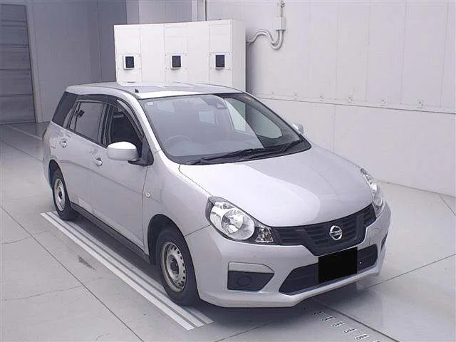 Nissan AD — фото 1