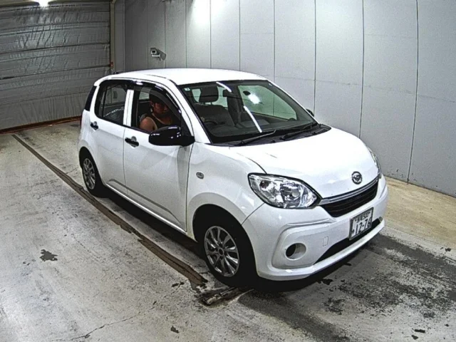 Daihatsu BOON — фото 1