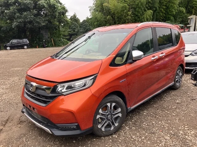 Honda FREED — фото 1