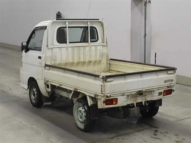 Subaru SAMBAR — фото 2