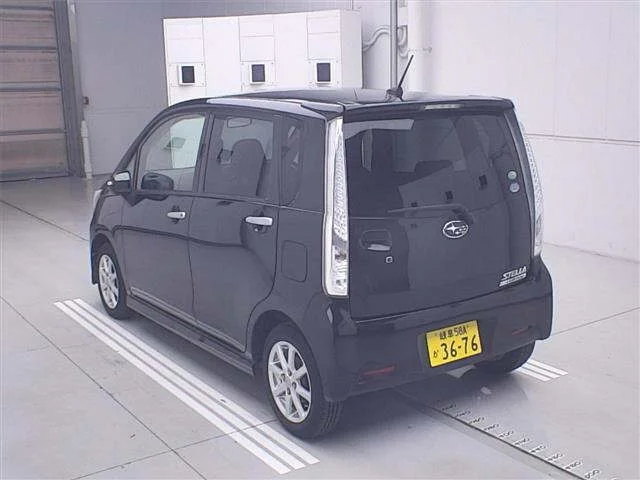 Subaru STELLA — фото 2