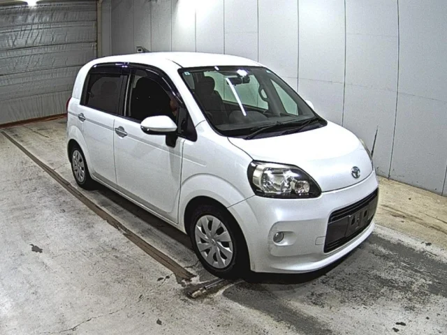Toyota PORTE
