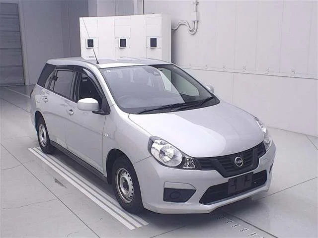 Nissan AD — фото 1