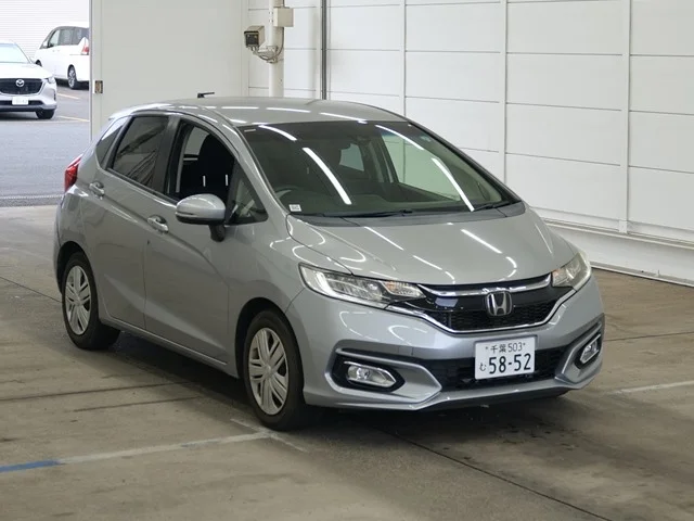 Honda FIT — фото 1