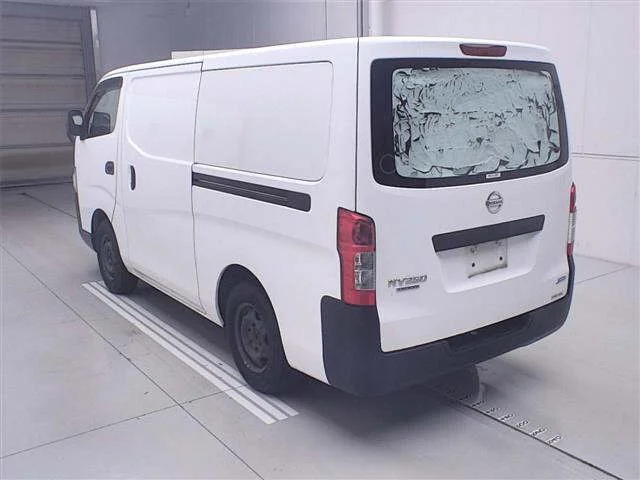 Nissan CARAVAN VAN — фото 2