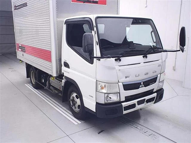 Mitsubishi CANTER — фото 1