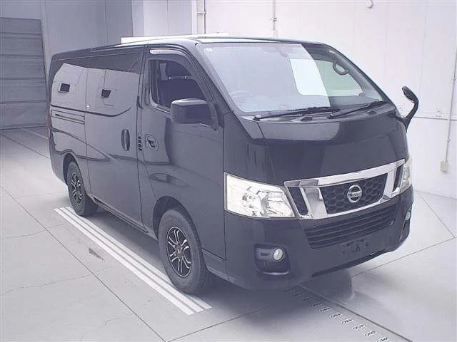 Nissan CARAVAN VAN — фото 1