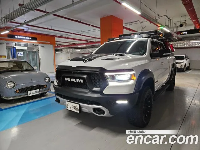 Dodge Ram Pick Up