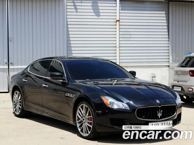 Maserati Quattroporte