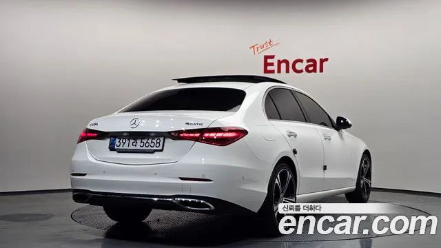 Mercedes-Benz C-Class