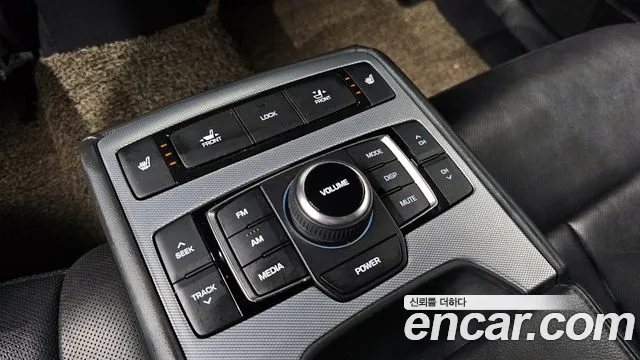 Genesis G80 — фото 17