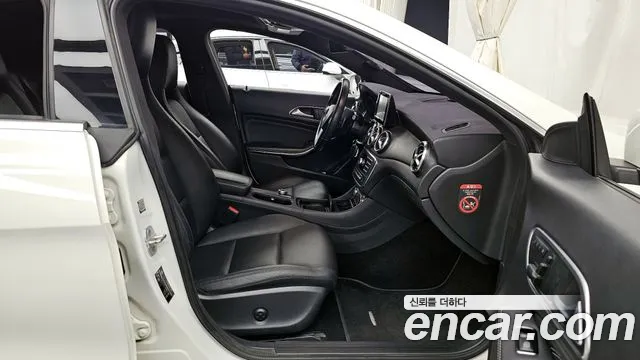 Mercedes-Benz A-Class — фото 11
