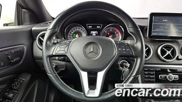 Mercedes-Benz A-Class — фото 13