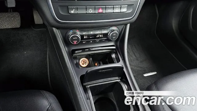 Mercedes-Benz A-Class — фото 18
