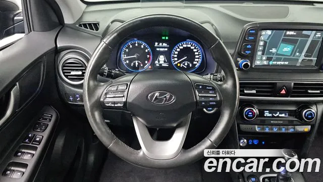 Hyundai Kona — фото 15