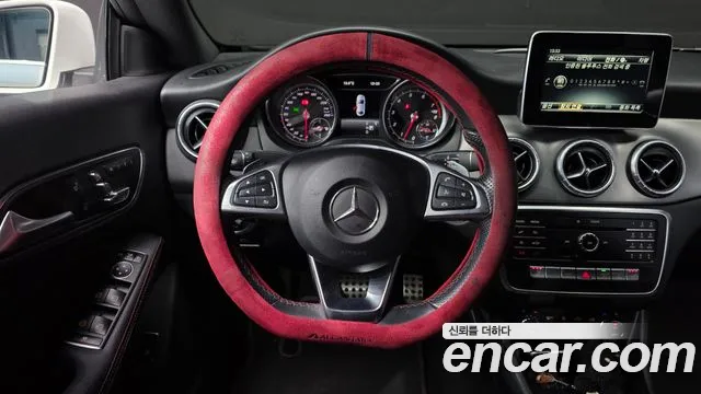 Mercedes-Benz A-Class — фото 13