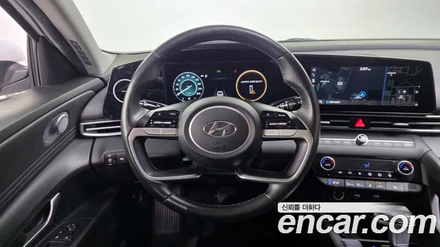 Hyundai Avante — фото 13
