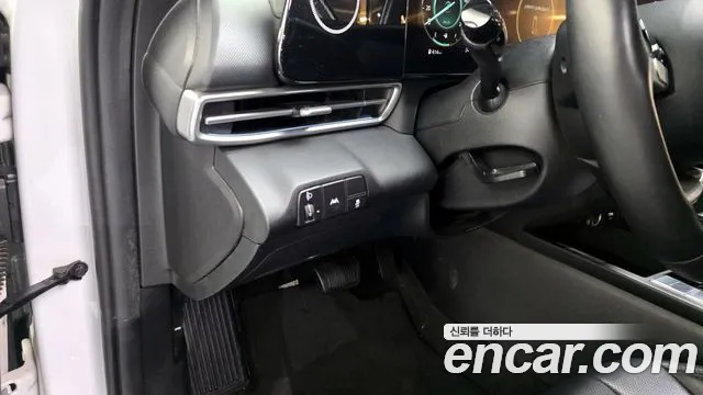 Hyundai Avante — фото 17