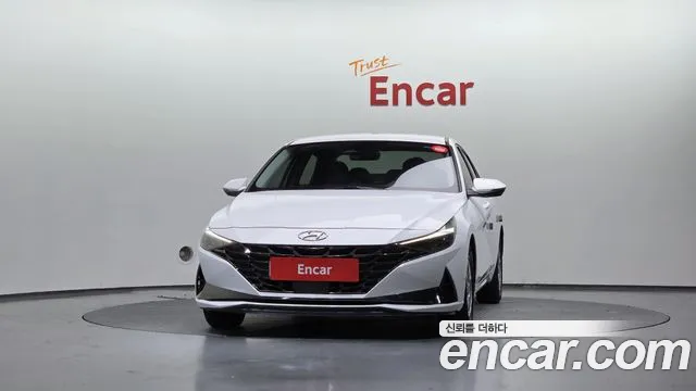 Hyundai Avante — фото 3