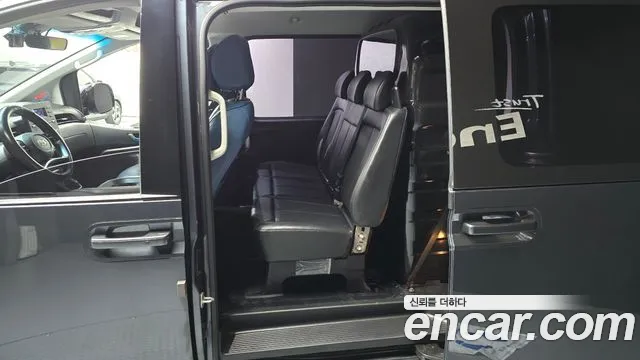 Hyundai Staria — фото 11