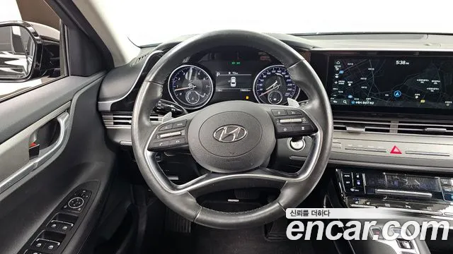 Hyundai Grandeur — фото 13