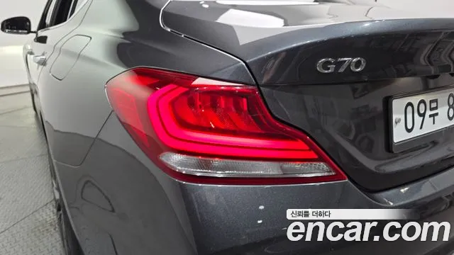 Genesis G70 — фото 23