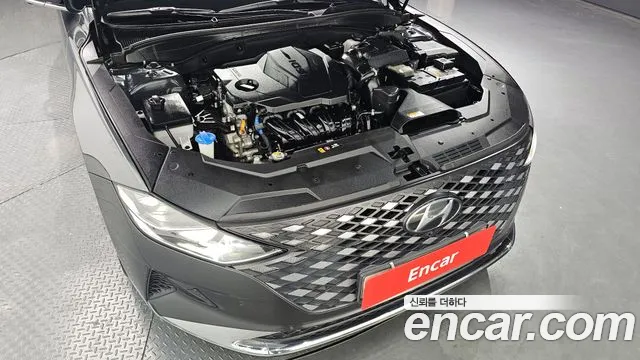 Hyundai Grandeur — фото 5