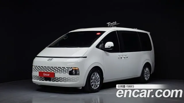 Hyundai Staria