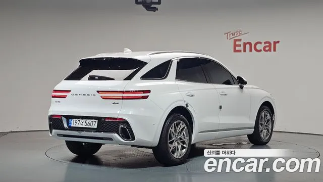 Genesis GV70