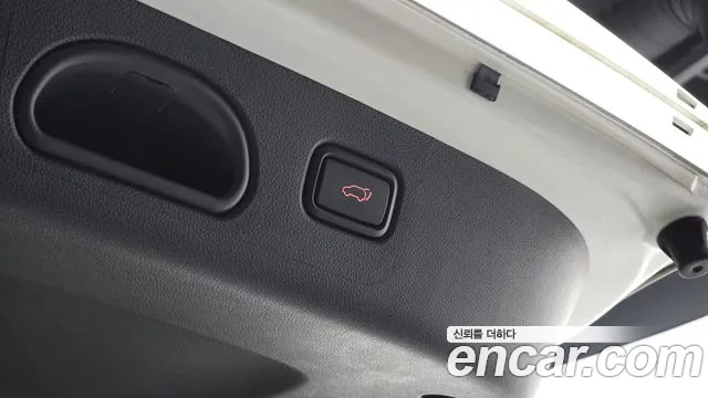 Kia Sportage — фото 19