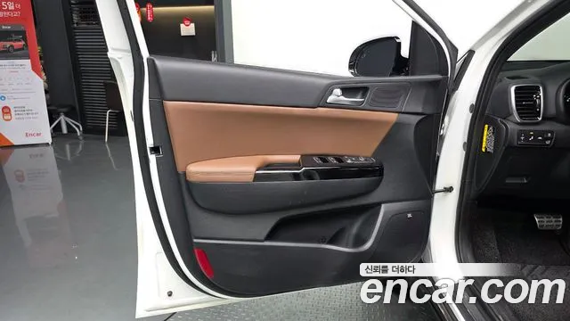 Kia Sportage — фото 24