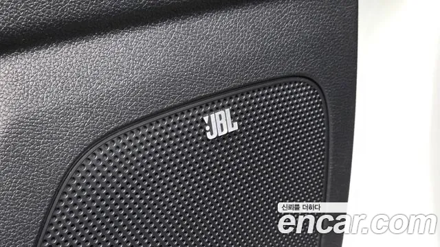 Kia Sportage — фото 32