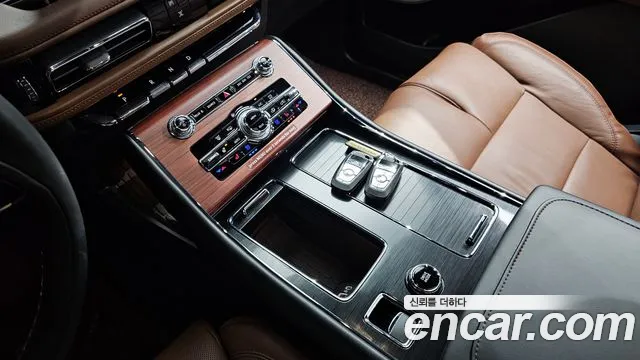 Lincoln Aviator — фото 9