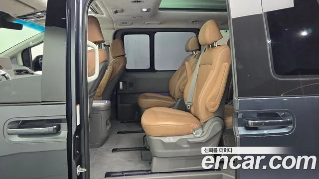 Hyundai Staria — фото 11
