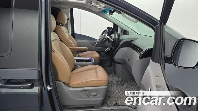 Hyundai Staria — фото 12
