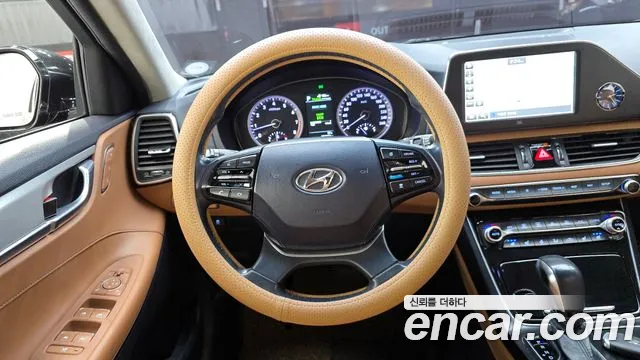 Hyundai Grandeur — фото 13