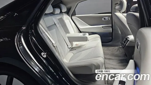 Hyundai Ioniq 6 — фото 12