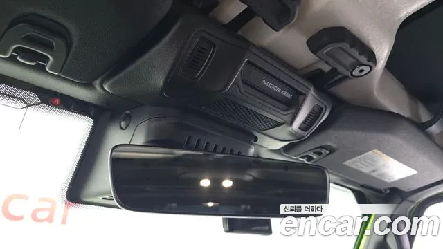 Jeep Wrangler — фото 19
